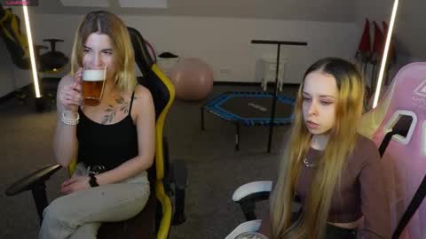 PLAYHARD054 online show from 12, 11, 2025