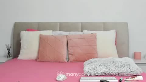 Snapshot of anabella00 chatting on 7, 12, 2024 Anabella online show from 7, 12, 2024