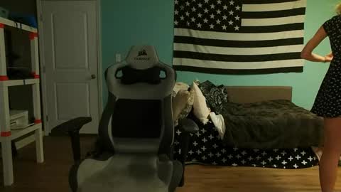 Anabelleleigh online show from 31, 3, 2026