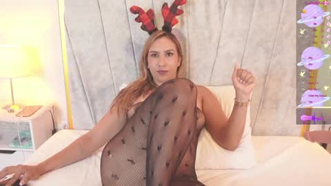 Ana Sofia Cooper online show from 23, 12, 2024