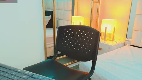 Anahi  online show from 19, 11, 2025