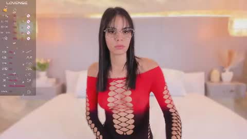 Snapshot of anahinclar chatting on 27, 6, 2026 Anahin online show from 27, 6, 2026