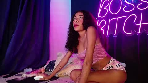 Snapshot of anais__cooper_ chatting on 3, 12, 2024 anais cooper online show from 3, 12, 2024