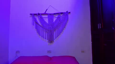 Snapshot of anais__cooper_ chatting on 30, 9, 2025 anais cooper online show from 30, 9, 2025