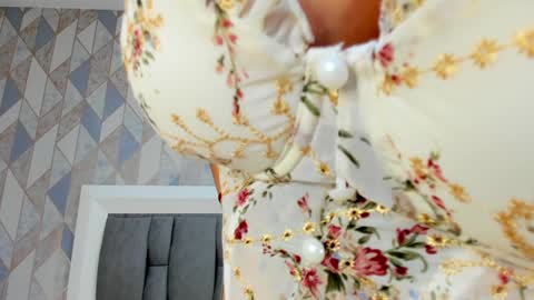   online show from 12, 1, 2025