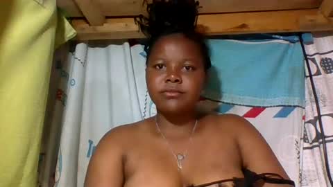 Snapshot of anaissa23 chatting on 19, 6, 2026 anaissa23 online show from 19, 6, 2026