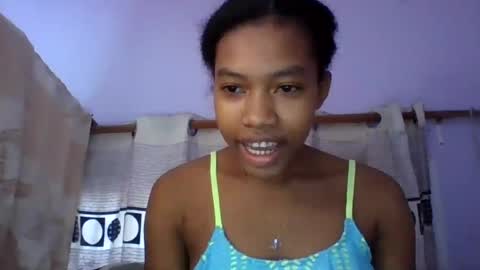 Snapshot of anaissa23 chatting on 8, 8, 2026 anaissa23 online show from 8, 8, 2026