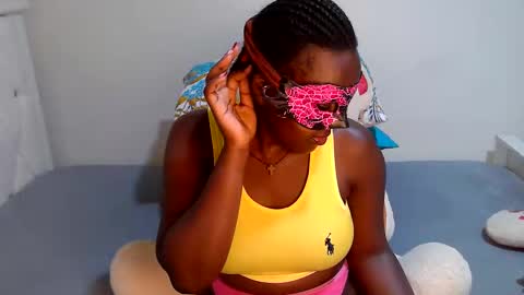 Snapshot of anakiss7 chatting on 12, 5, 2026 anakiss7 online show from 12, 5, 2026