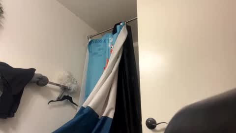 Snapshot of analadventureswolf2wolfgirl chatting on 9, 11, 2025 Sierra Sue online show from 9, 11, 2025