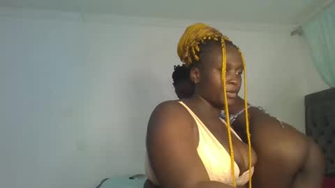 Snapshot of analeia_ chatting on 26, 1, 2025 Analeia online show from 26, 1, 2025