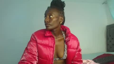 Snapshot of analeia_ chatting on 27, 1, 2025 Analeia online show from 27, 1, 2025
