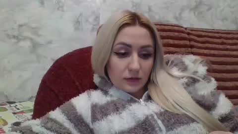Snapshot of analqueen2024 chatting on 7, 12, 2024 analqueen2024 online show from 7, 12, 2024
