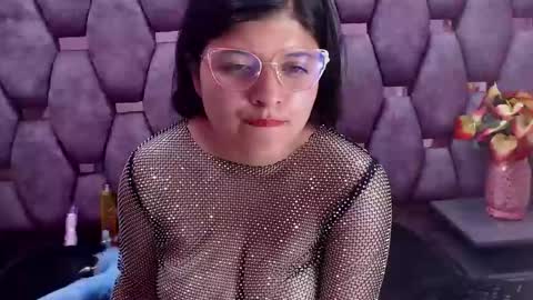 catherin owen online show from 20, 12, 2024