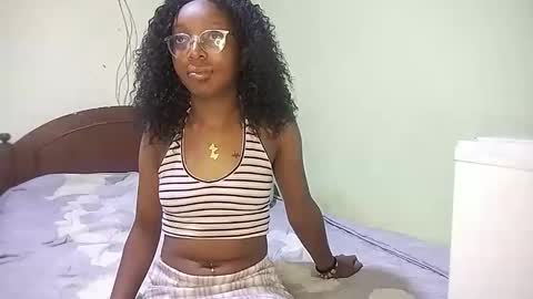 Snapshot of ananablossom chatting on 16, 11, 2025 Ananablossom online show from 16, 11, 2025