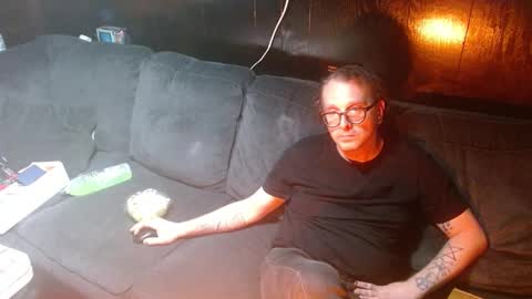 anarchistofnihil online show from 4, 2, 2026