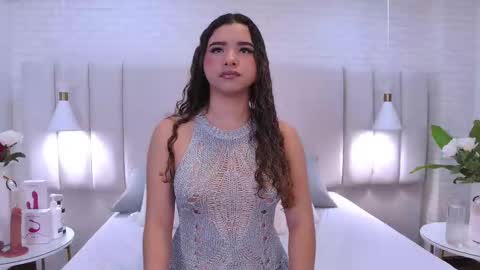 Mia online show from 11, 9, 2025