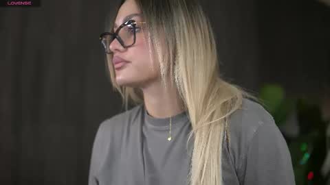 AnastasyaNoir online show from 17, 11, 2025