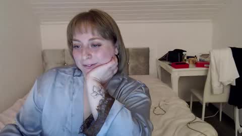 Snapshot of andorphina chatting on 9, 3, 2026 Andorphin online show from 9, 3, 2026