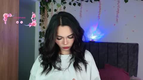 Snapshot of andra_rosse chatting on 11, 6, 2026 Andra de la Rosse online show from 11, 6, 2026