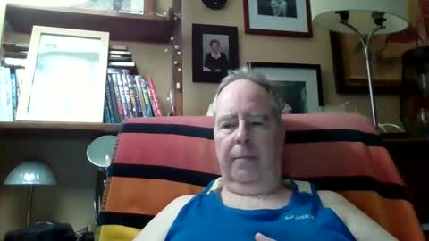 Snapshot of andre6045 chatting on 19, 4, 2026 andre6045 online show from 19, 4, 2026