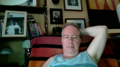 Snapshot of andre6045 chatting on 26, 4, 2026 andre6045 online show from 26, 4, 2026