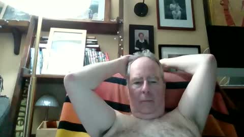Snapshot of andre6045 chatting on 7, 5, 2026 andre6045 online show from 7, 5, 2026
