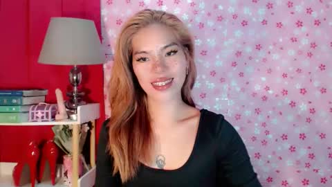 Snapshot of andrea06121998 chatting on 7, 10, 2025 andrea06121998 online show from 7, 10, 2025