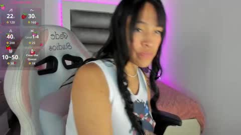 andrea_brunette_ online show from 9, 9, 2025