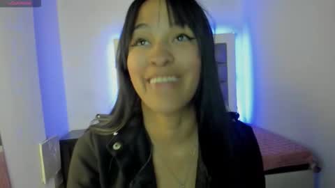 andrea_brunette_ online show from 24, 9, 2025