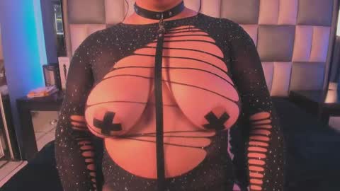 andrea_brunette_ online show from 21, 11, 2025