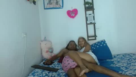 andrea_jose online show from 1, 1, 2025