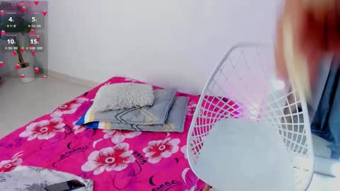  Andrea  online show from 10, 1, 2026