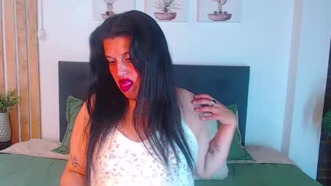 Snapshot of andrea_secret_ chatting on 7, 10, 2025 ANDREA online show from 7, 10, 2025