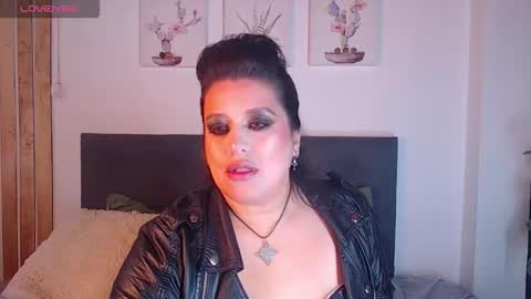 Snapshot of andrea_secret_ chatting on 20, 10, 2025 ANDREA online show from 20, 10, 2025