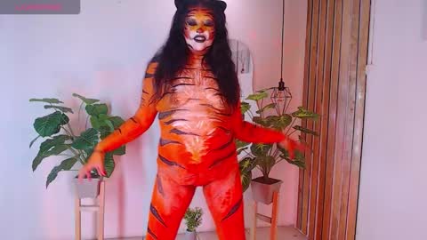 Snapshot of andrea_secret_ chatting on 26, 10, 2025 ANDREA online show from 26, 10, 2025