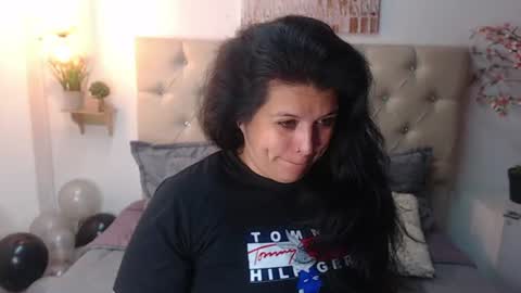 Snapshot of andrea_secret_ chatting on 7, 8, 2026 ANDREA online show from 7, 8, 2026