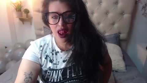 Snapshot of andrea_secret_ chatting on 8, 8, 2026 ANDREA online show from 8, 8, 2026