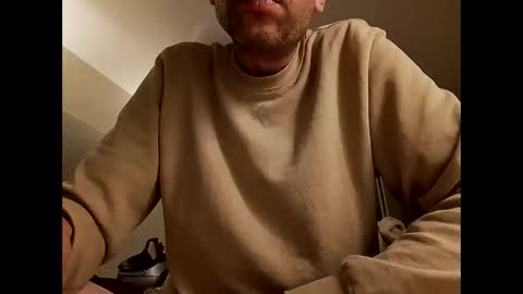 Snapshot of andreai1988 chatting on 31, 5, 2026 andreai1988 online show from 31, 5, 2026