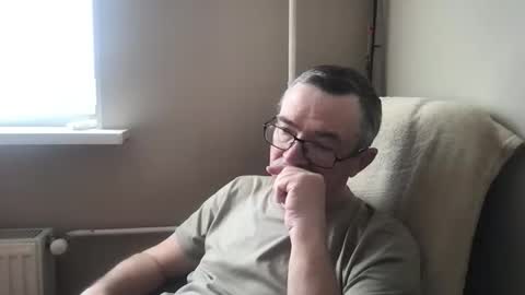 Snapshot of andreass60 chatting on 21, 4, 2026 andreass60 online show from 21, 4, 2026