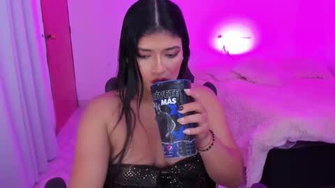 Snapshot of andreeart chatting on 23, 2, 2025 ig online show from 23, 2, 2025