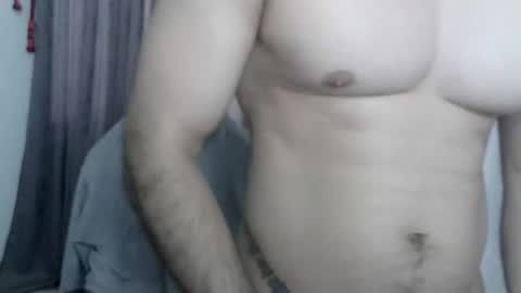 Snapshot of andres180950734 chatting on 28, 4, 2026 andres180950734 online show from 28, 4, 2026