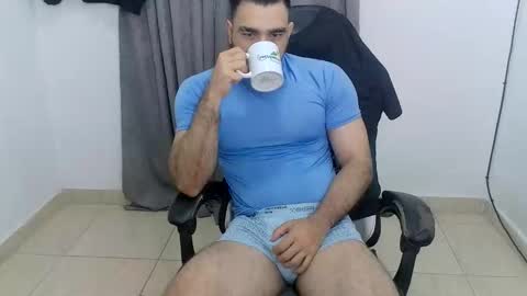 Snapshot of andres180950734 chatting on 18, 5, 2026 andres180950734 online show from 18, 5, 2026