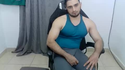 Snapshot of andres180950734 chatting on 30, 5, 2026 andres180950734 online show from 30, 5, 2026