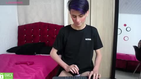 Snapshot of andres992563 chatting on 7, 1, 2025 Alann online show from 7, 1, 2025