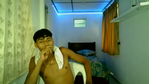 andres_bigcock23 online show from 25, 7, 2026