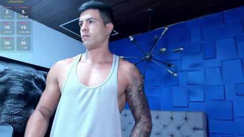 Snapshot of andres_clark chatting on 19, 4, 2026 insta andres clark online show from 19, 4, 2026