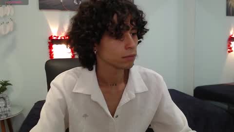 Snapshot of andres_ocasio chatting on 3, 3, 2025 andres_ocasio online show from 3, 3, 2025
