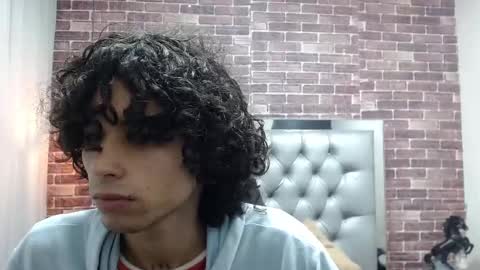 Snapshot of andres_ocasio chatting on 5, 3, 2025 andres_ocasio online show from 5, 3, 2025