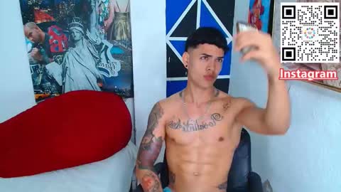 andres_santos777 online show from 13, 2, 2025