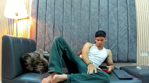 andres_stud online show from 22, 11, 2025